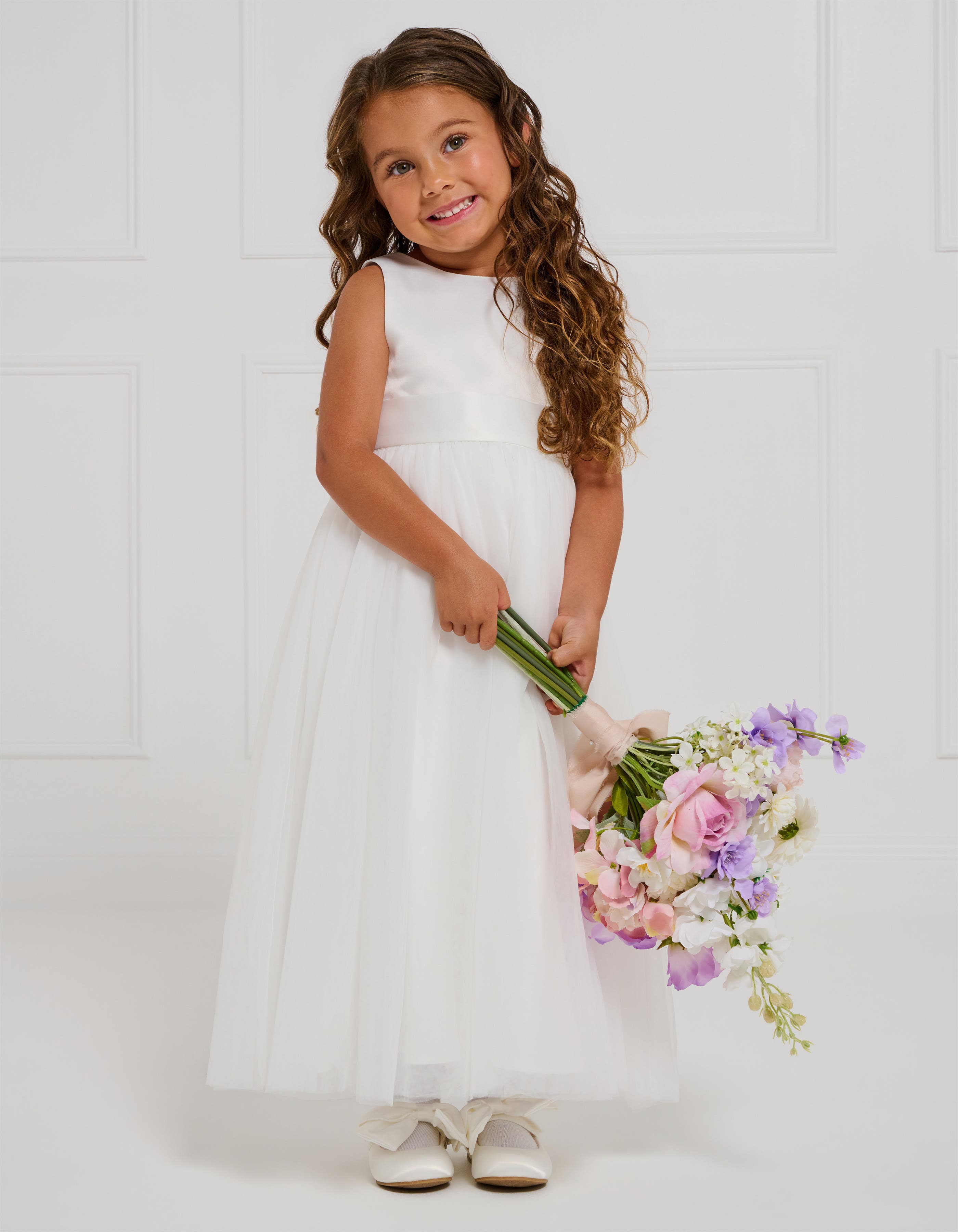 amelie_flowergirl_tilly_and_nell_wed2b_front.jpg