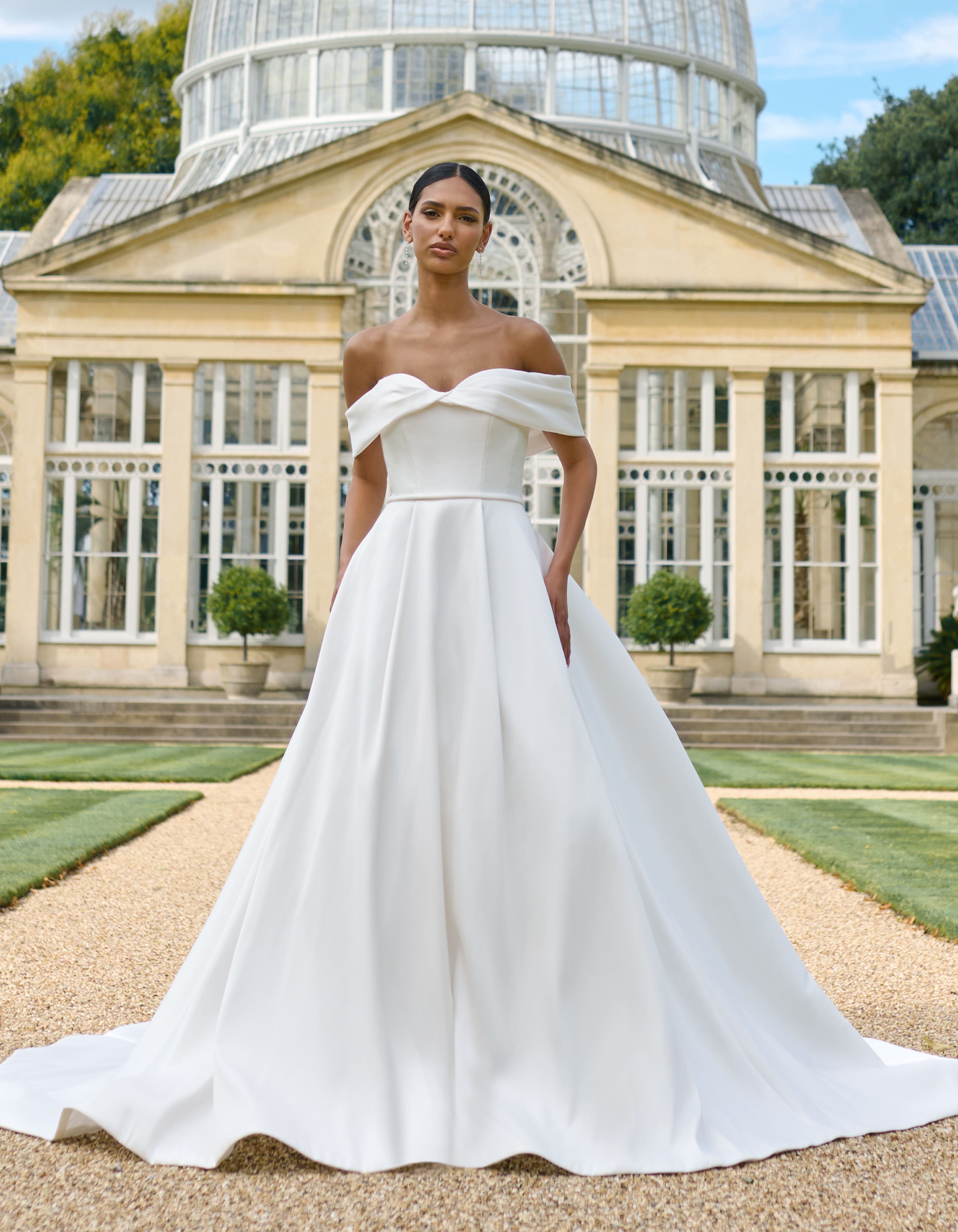 Simple Off White Wedding Dresses 60 Photos Astyledwedding