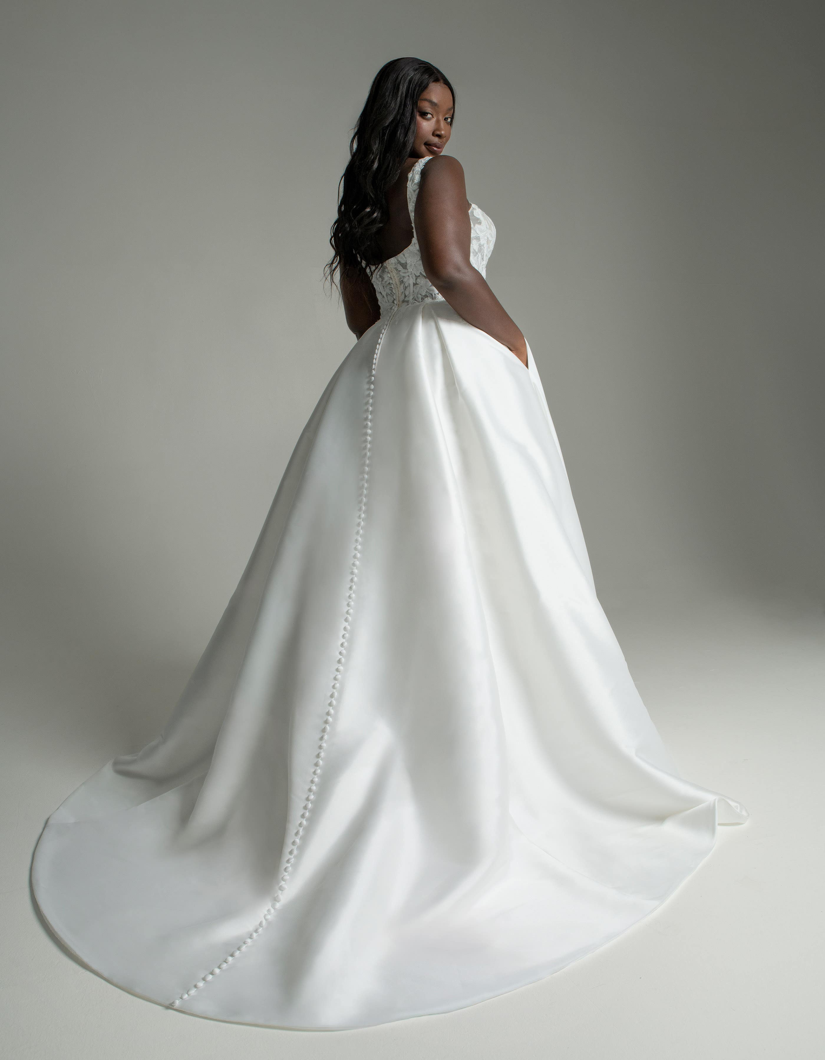caitlin-ballgown-wedding-dress-back-anna-sorrano.jpg
