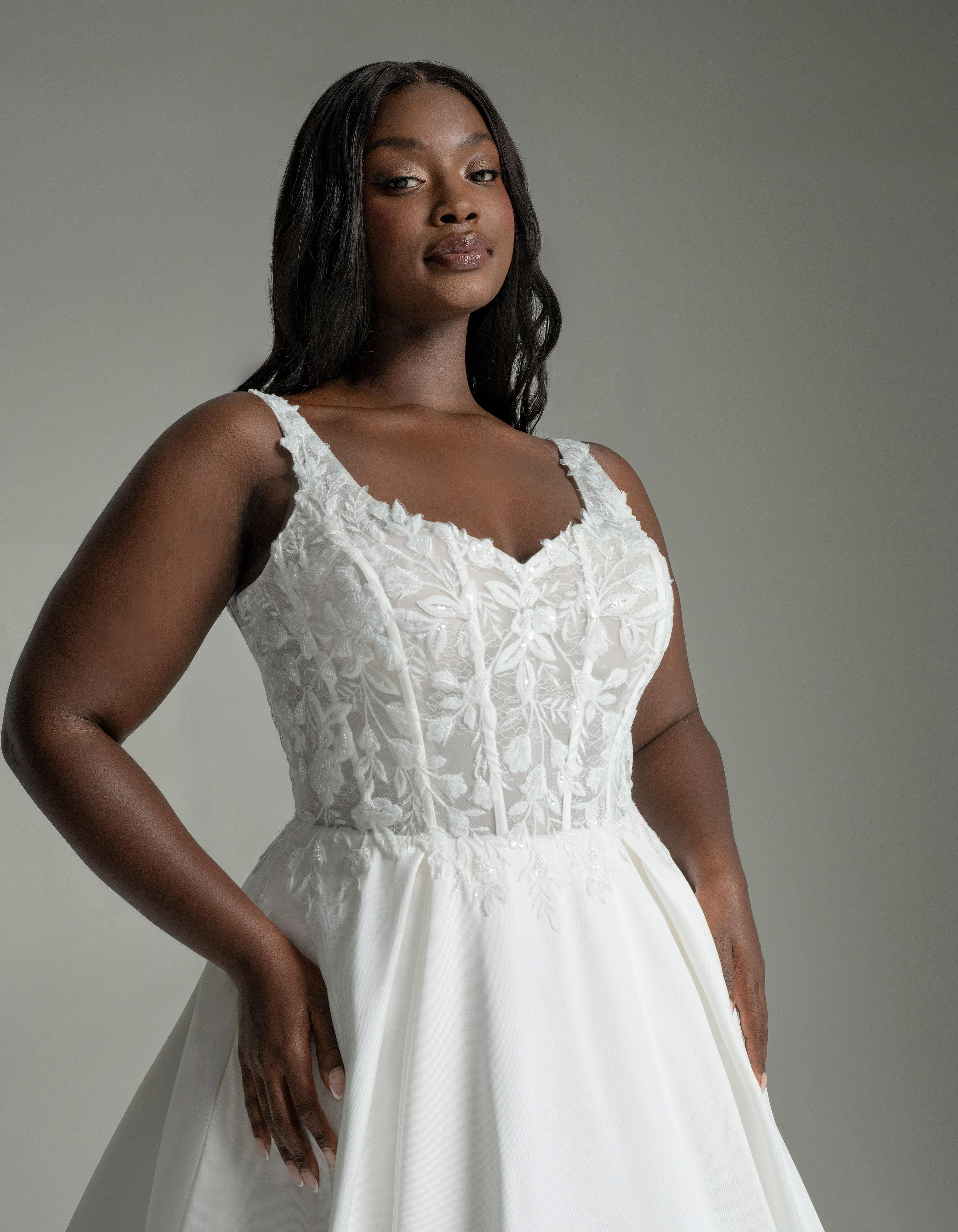 caitlin-ballgown-wedding-dress-crop-anna-sorrano.jpg