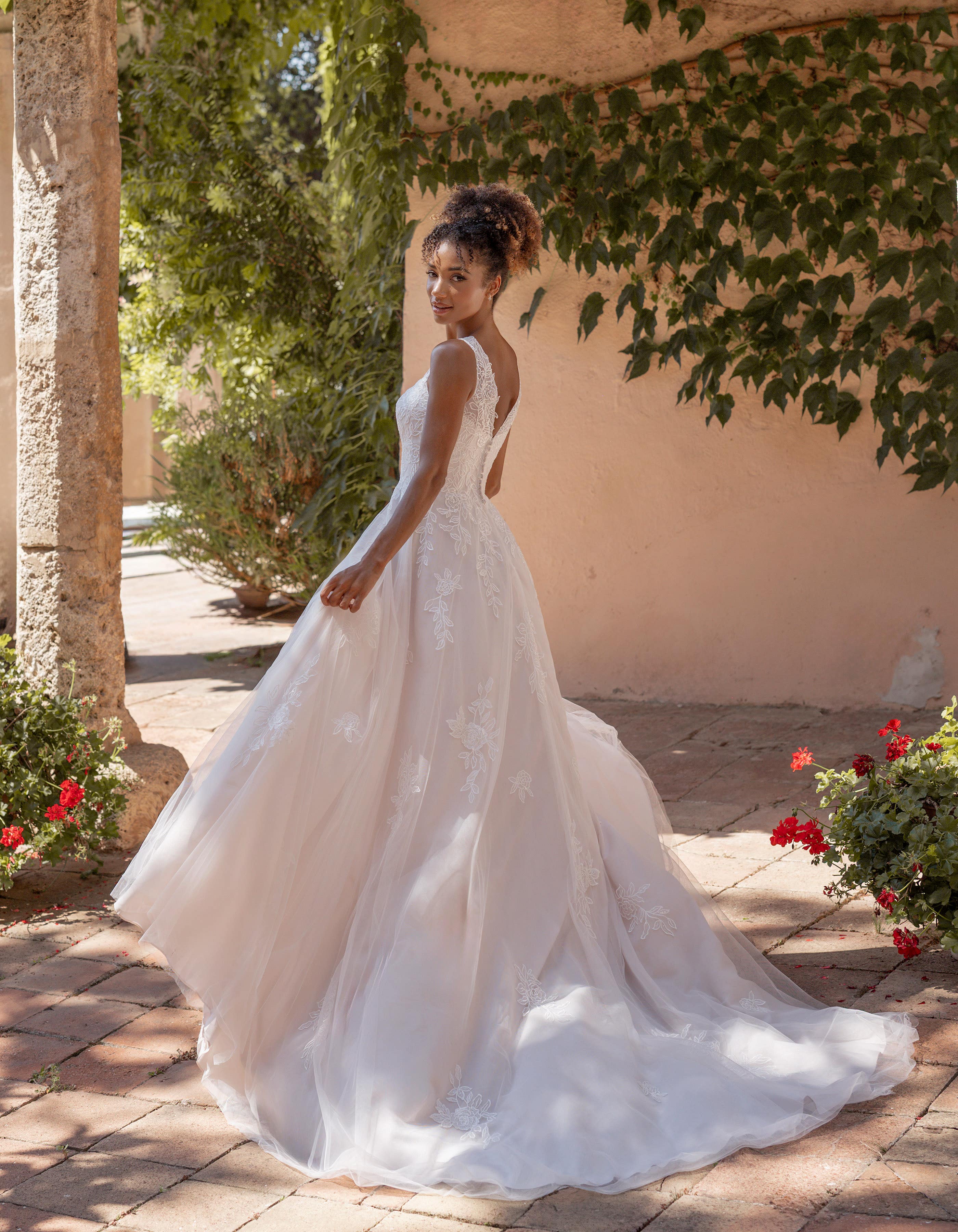 cindy-a-line-wedding-dress-back-viva-bride-th.jpg