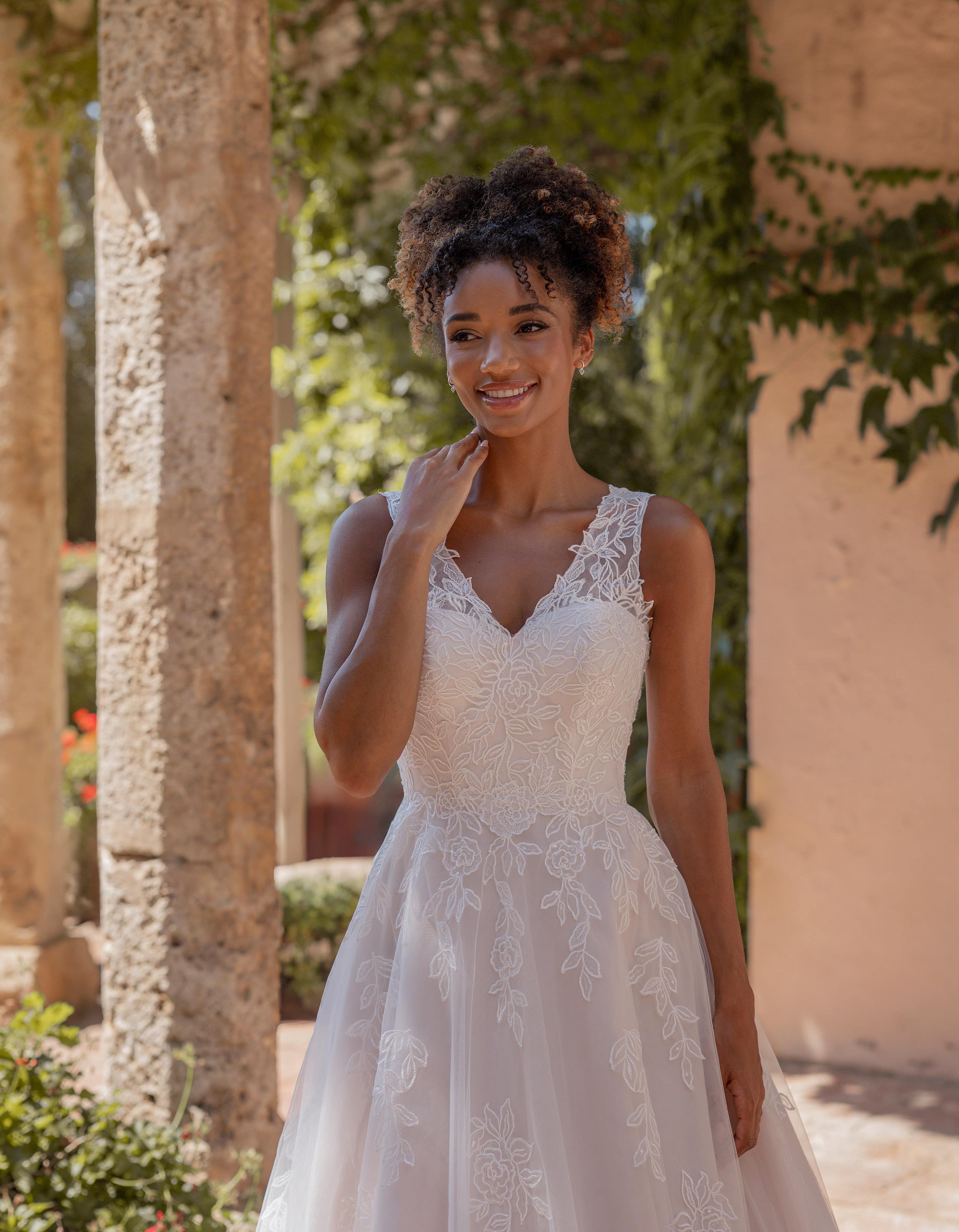 cindy-a-line-wedding-dress-crop1-viva-bride.jpg
