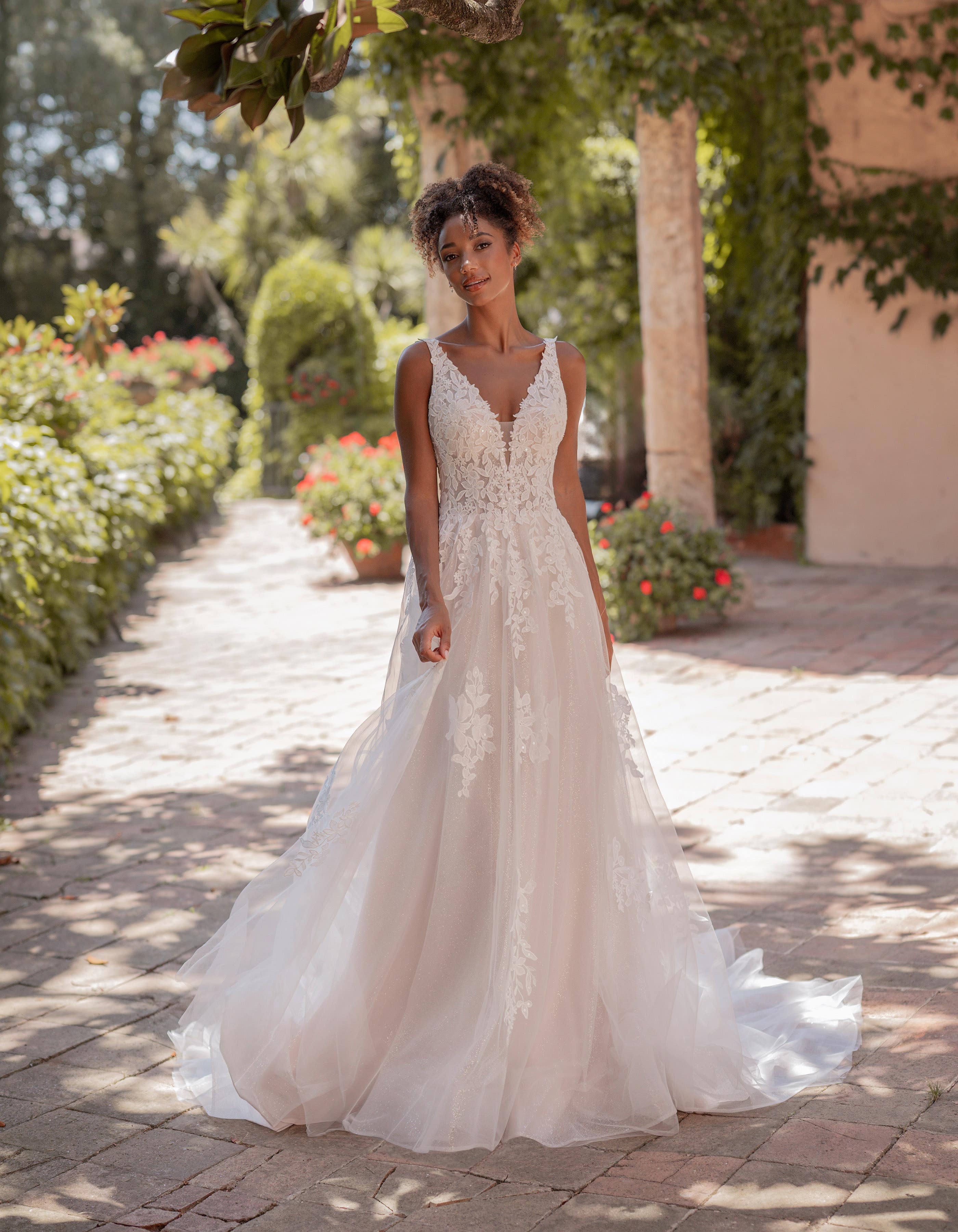 hera-a-line-wedding-dress-front-viva-bride.jpg