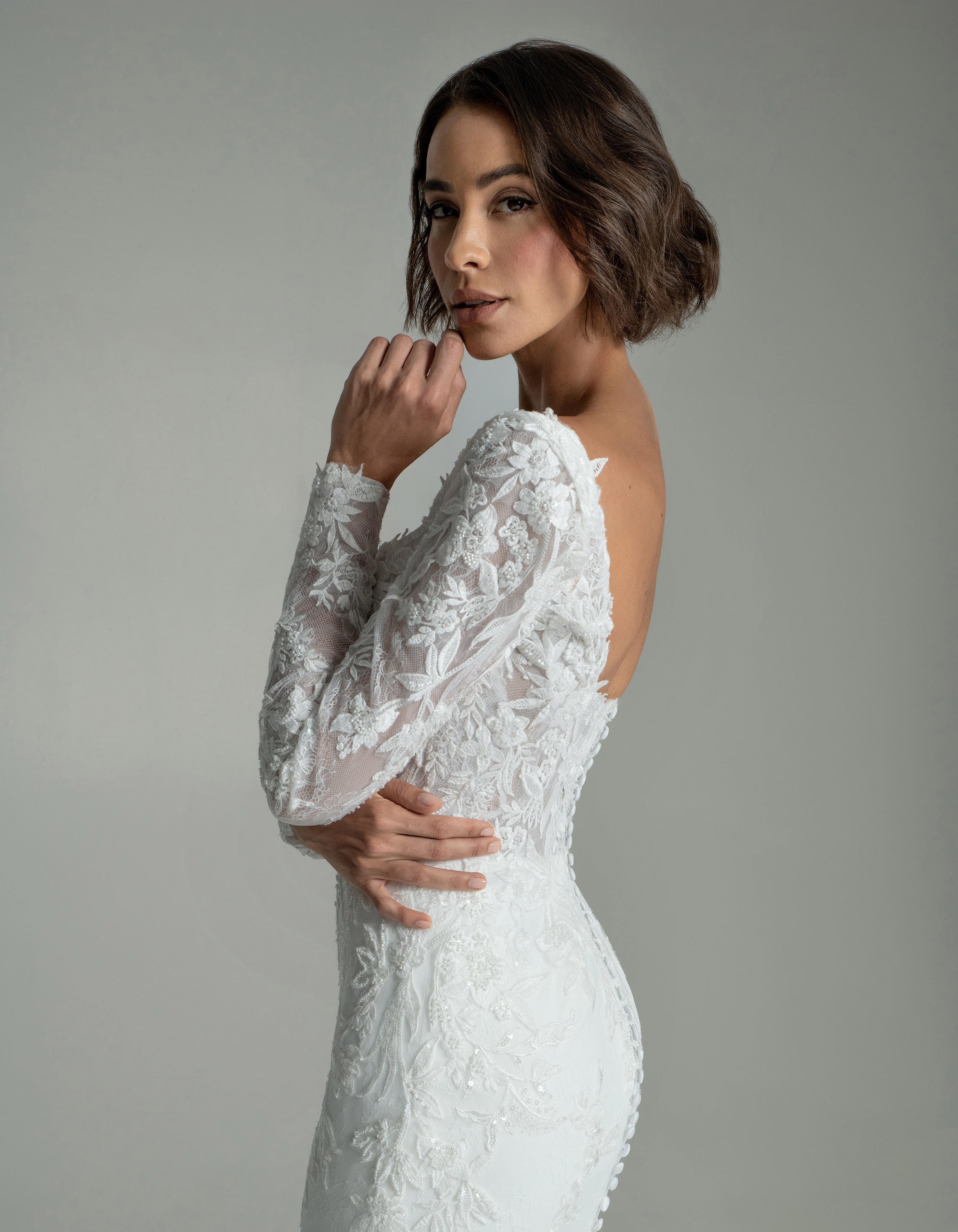hollander-sheath--wedding-dress-crop2-aaliyah-quinn.jpg