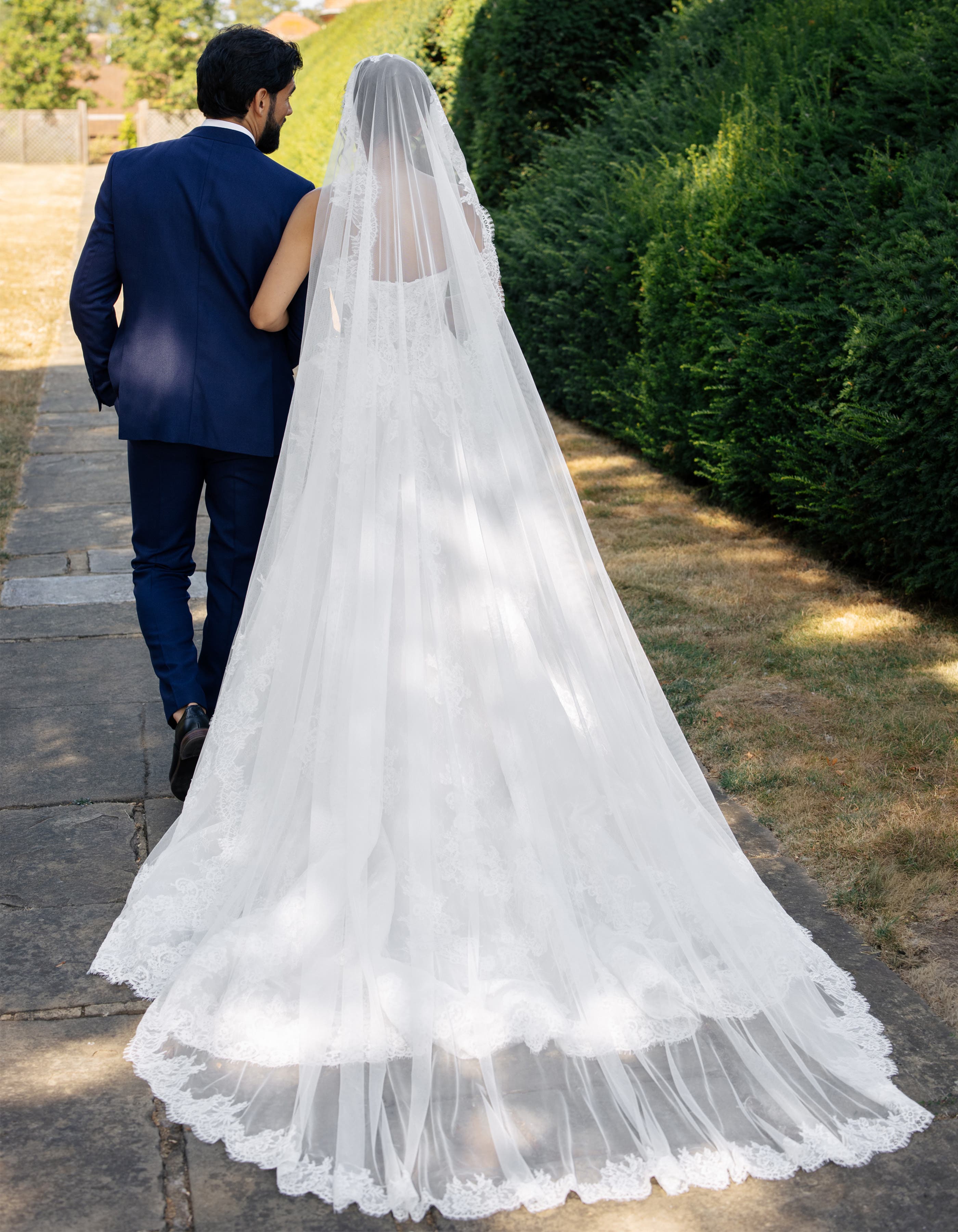 mercia-aline-wedding-dress-back-anna-sorrano.jpg