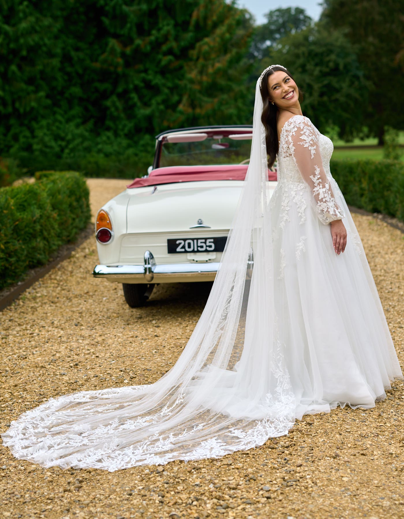 Monae a single tier modern botanical lace veil | wed2b Monae a single tier modern botanical lace veil | wed2b