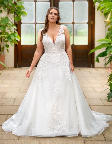 Plus Size - A-Line - V-Neck - Lace-Up - Tulle | wed2b Plus Size - A-Line - V-Neck - Lace-Up - Tulle | wed2b