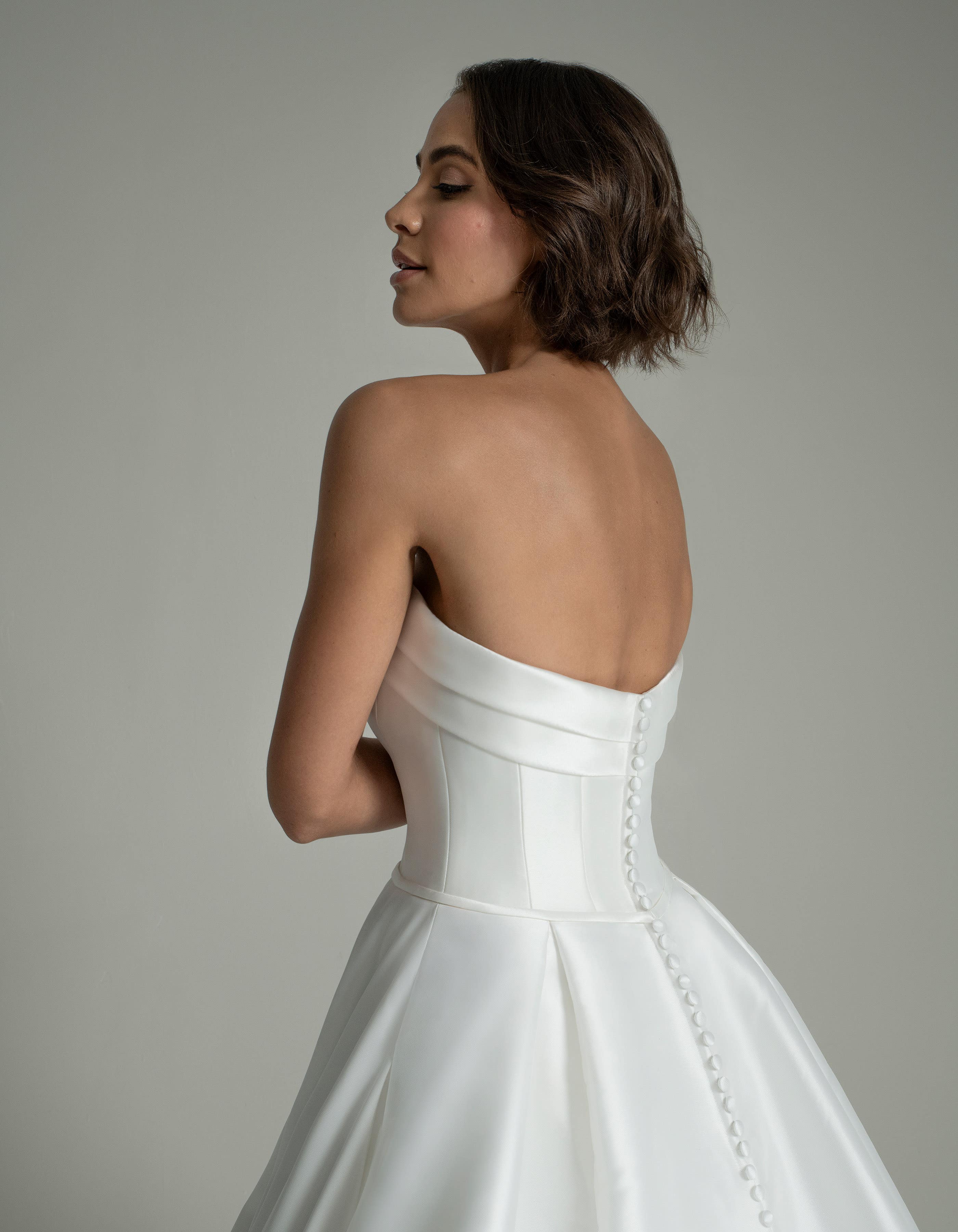 palma-ballgown-wedding-dress-crop2-sofia-cruz.jpg
