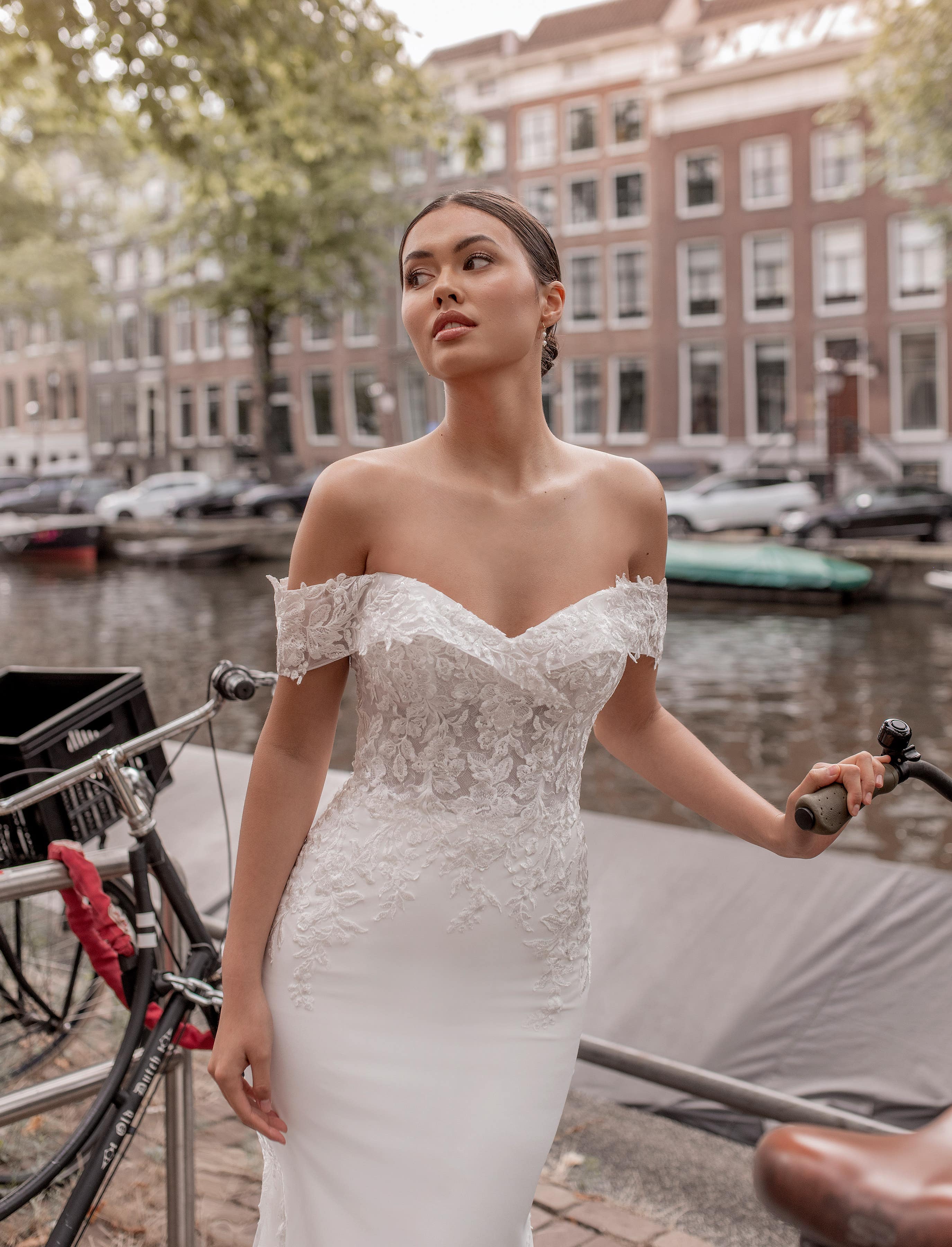 wed2b | Designer Outlet Premium Wedding Dresses | wed2b wed2b | Designer Outlet Premium Wedding Dresses | wed2b