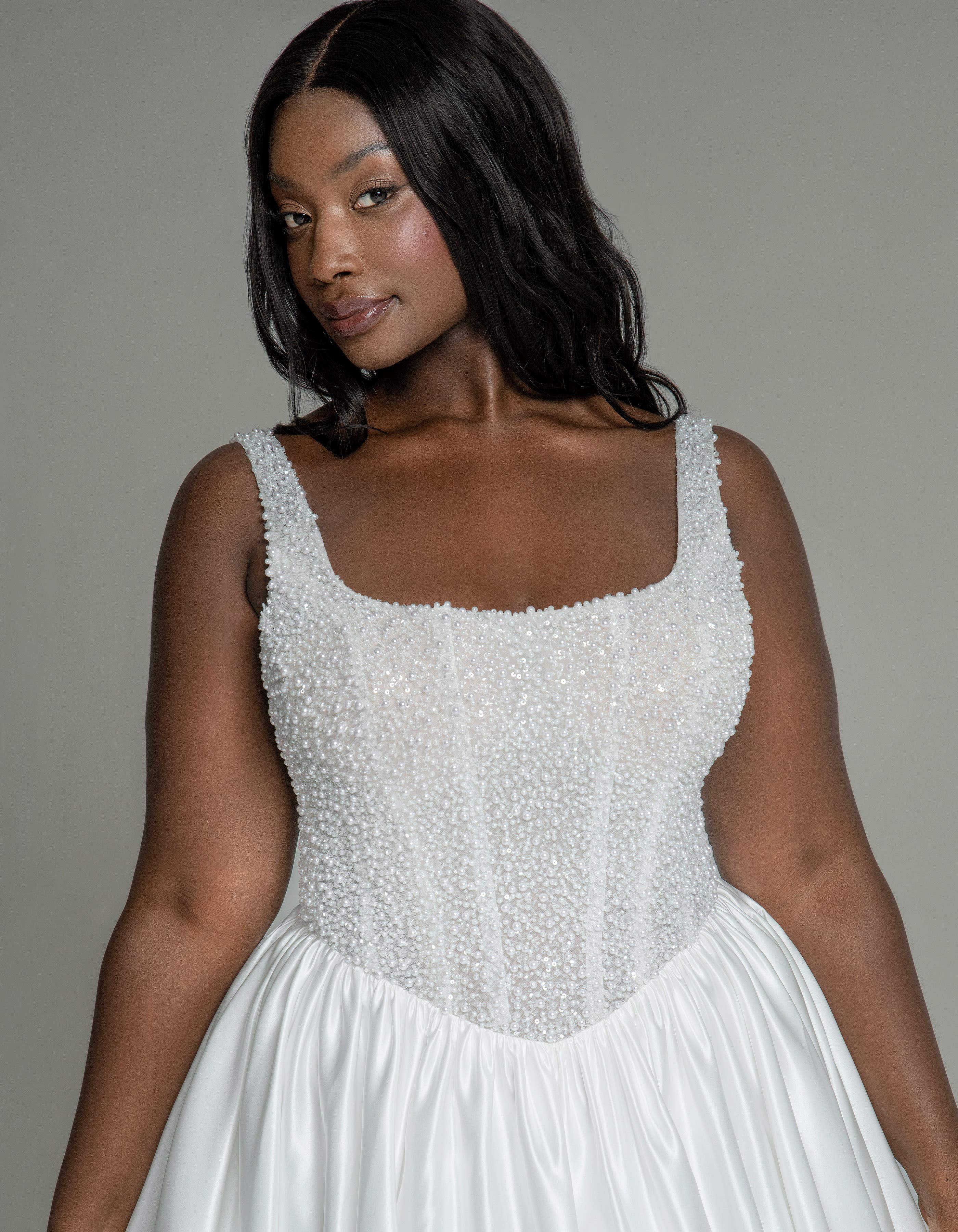 rozalind-ballgown-wedding-dress-crop-aaliyah-quinn.jpg