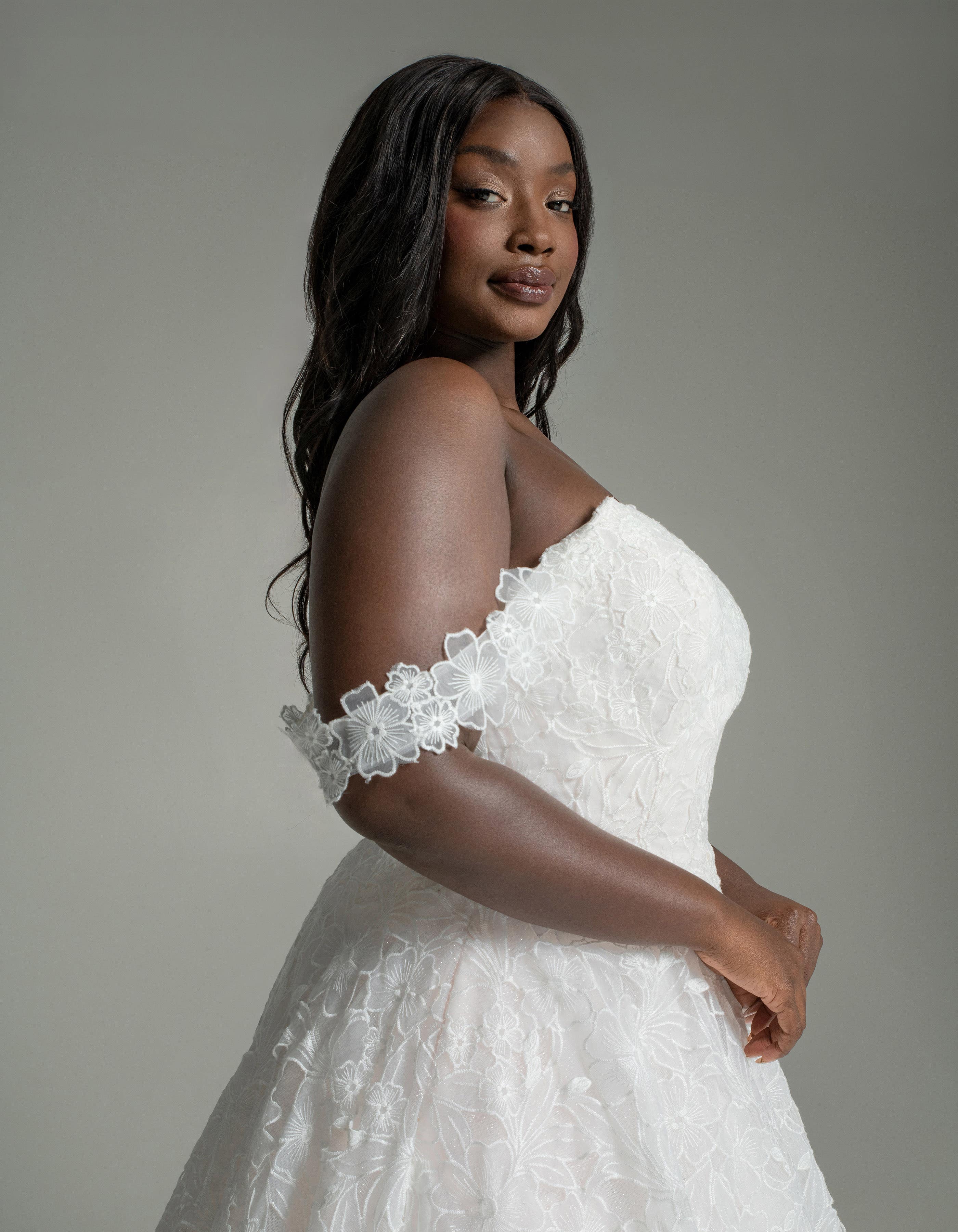 valentina-a-line-wedding-dress-crop-aaliyah-quinn.jpg