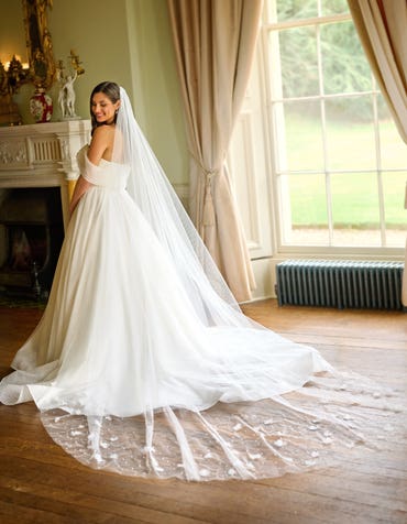 Ivory Wedding Veils | wed2b Ivory Wedding Veils | wed2b