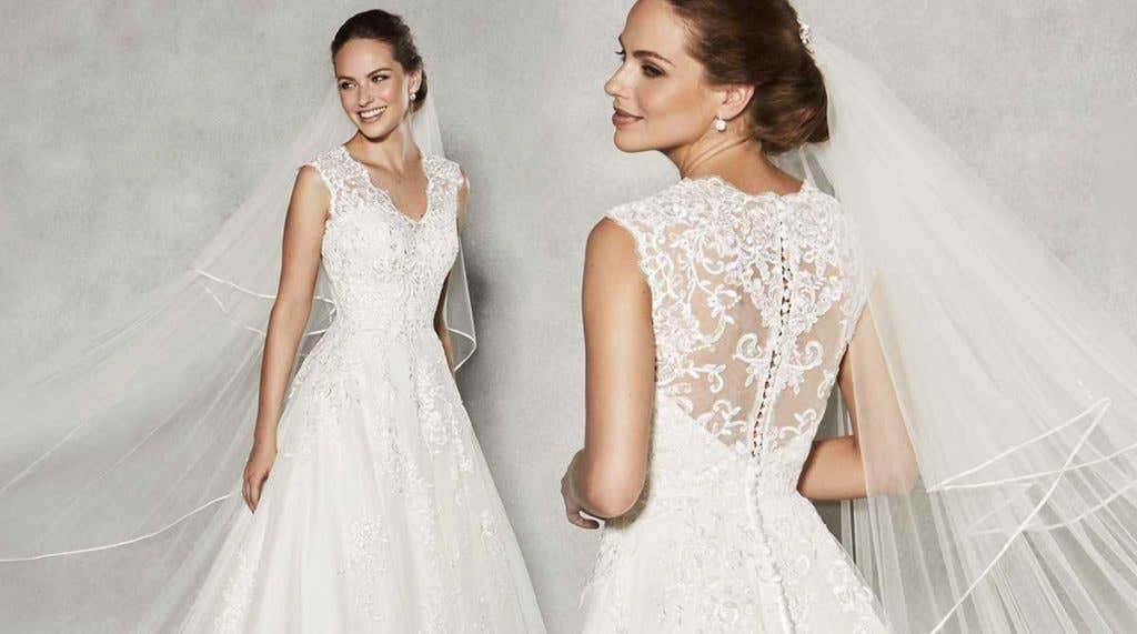 Dress for your figure: Apple body shapes