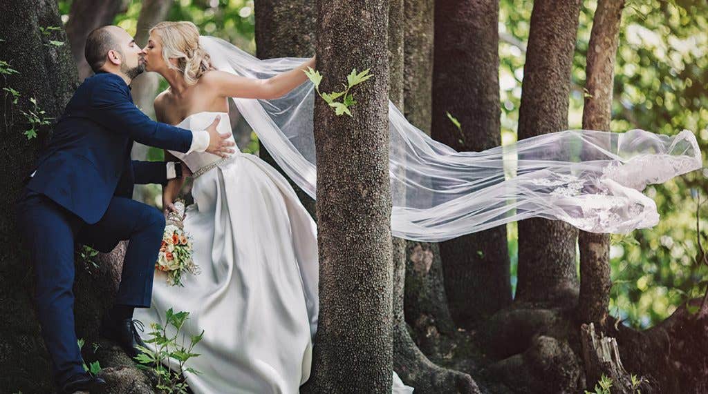 Real Weddings Bromley: Asya and Petko’s fairy tale day