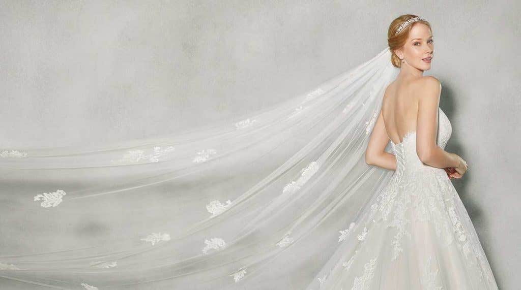 Coloured wedding dresses with wow factor