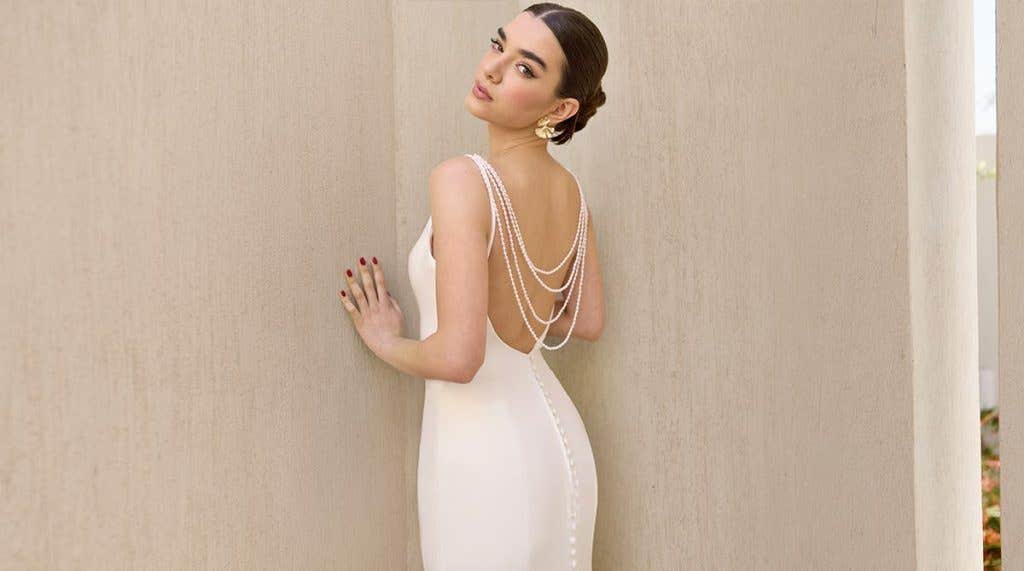 Beautifully plain and simple wedding dresses