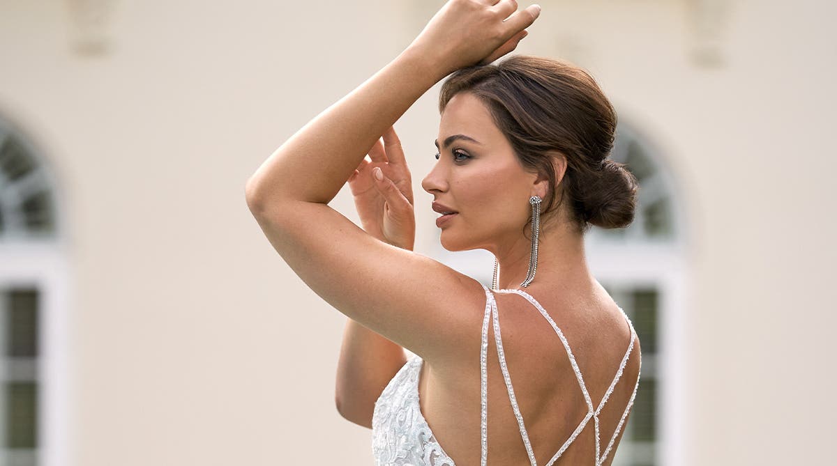 Des robes de mariée fourreau étonnantes