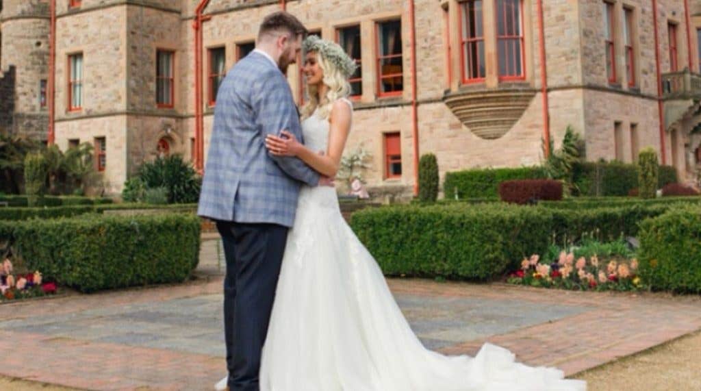 Abbie en Josh's sprookjesthema bruiloft