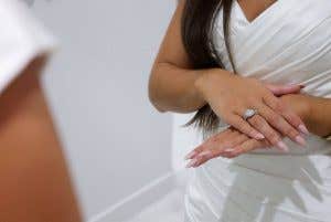 How to Choose Your Wedding Ring Design, Style & Size