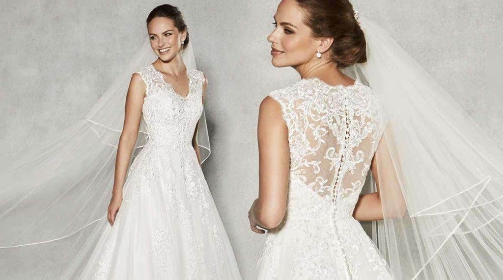 Dress for your figure: Apple body shapes