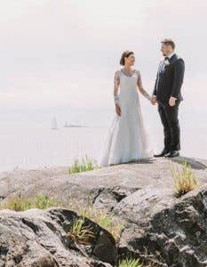 Real Weddings Hinckley: Hollie and Joe’s football-themed fun