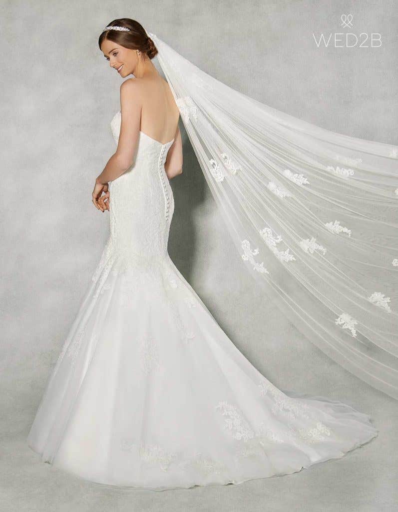 ivory wedding dresses