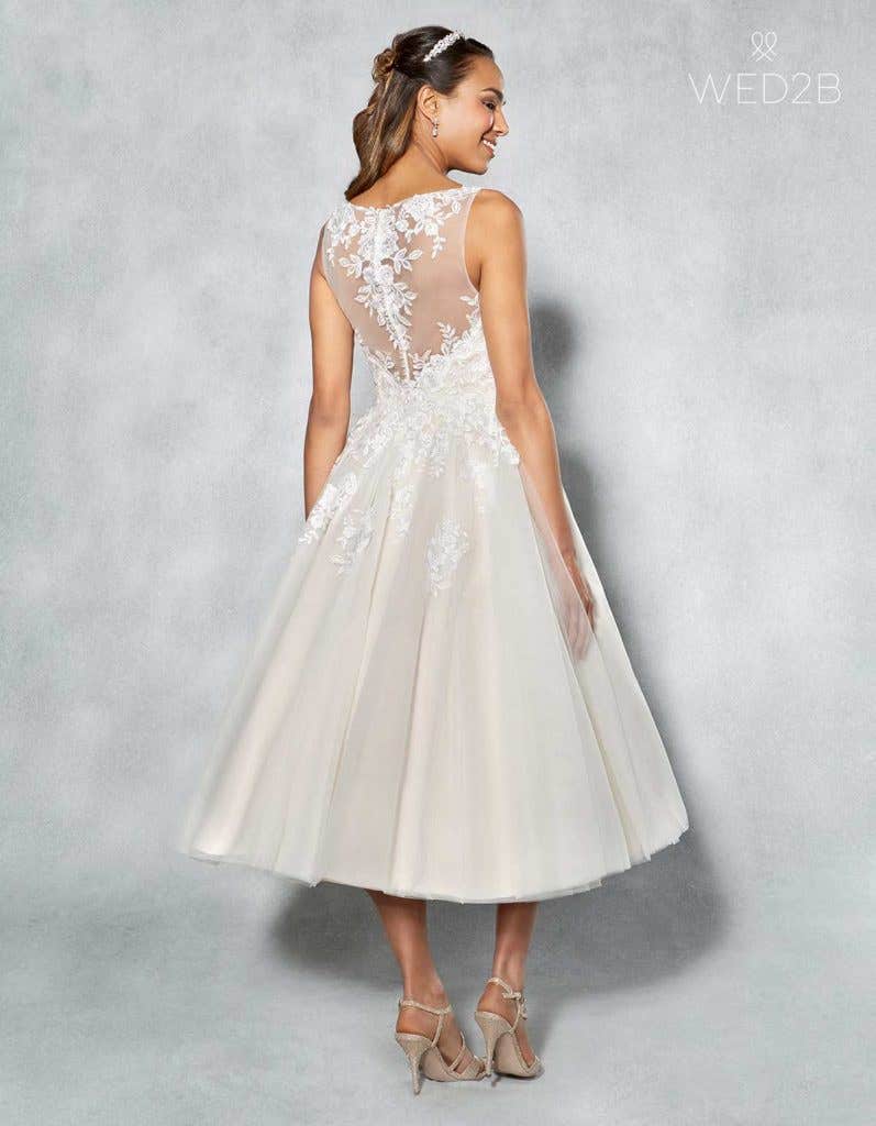 The essential guide to low back wedding dresses - Briony