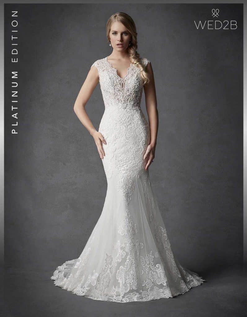 The essential guide to low back wedding dresses - Laurent