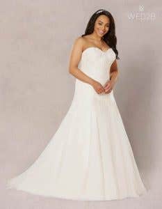 The essential guide to plus size wedding dresses