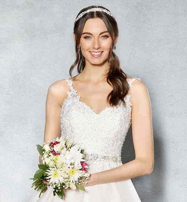 Viva Bride: Sparkling gowns for modern-day princesses