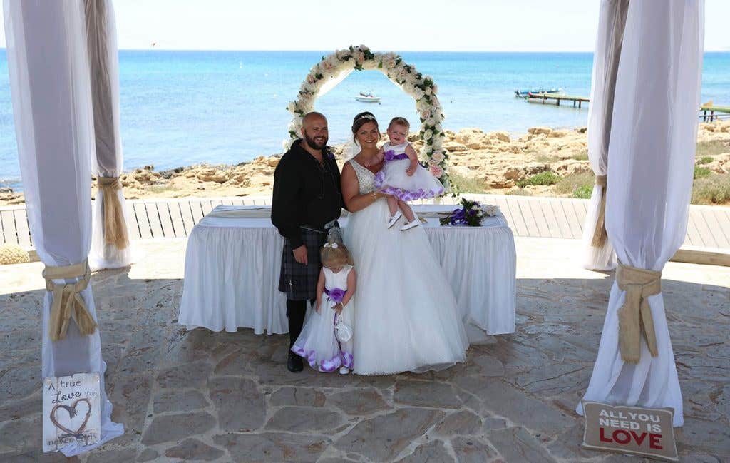 Real Weddings Cyprus: Danielle and John’s beautiful wedding abroad