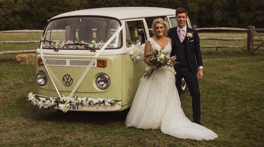 Real Weddings Surbiton: Christine and Gary’s beautiful barn wedding