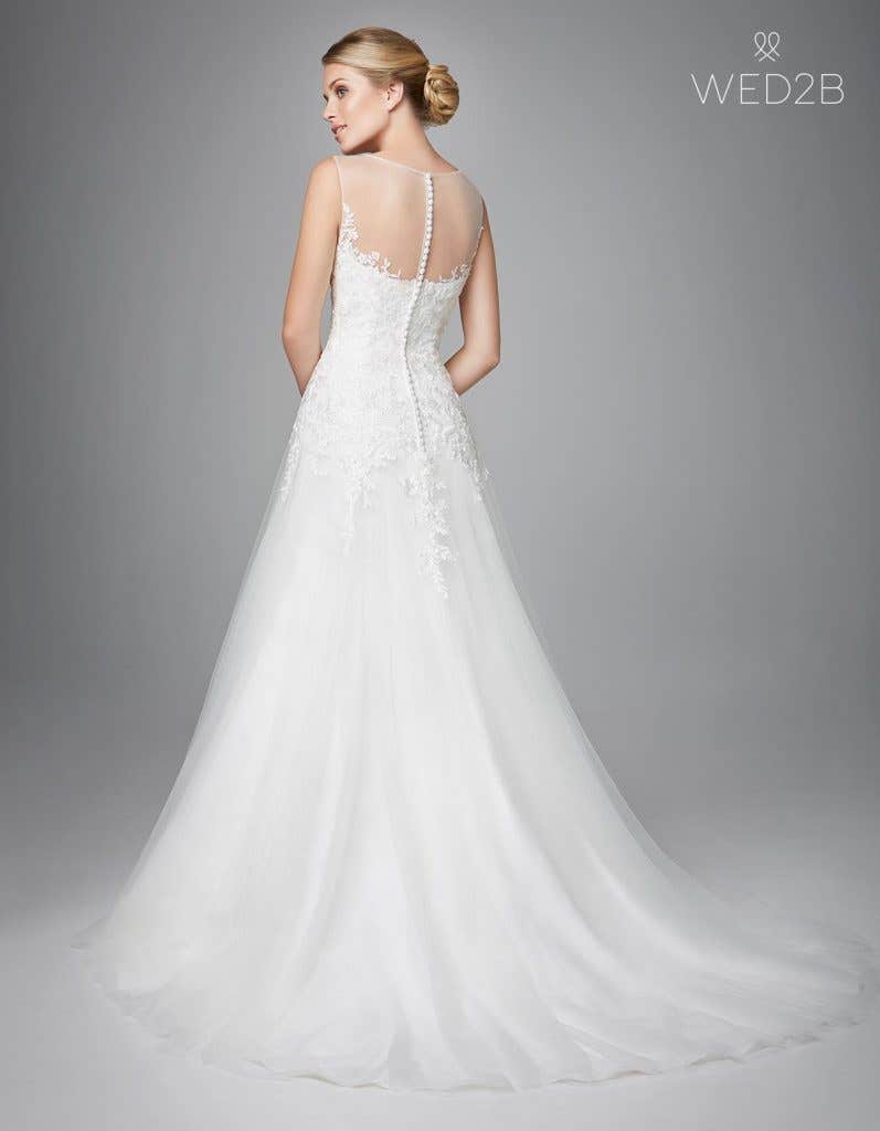 Fabulous vintage style wedding dresses from Anna Sorrano - Carlotta