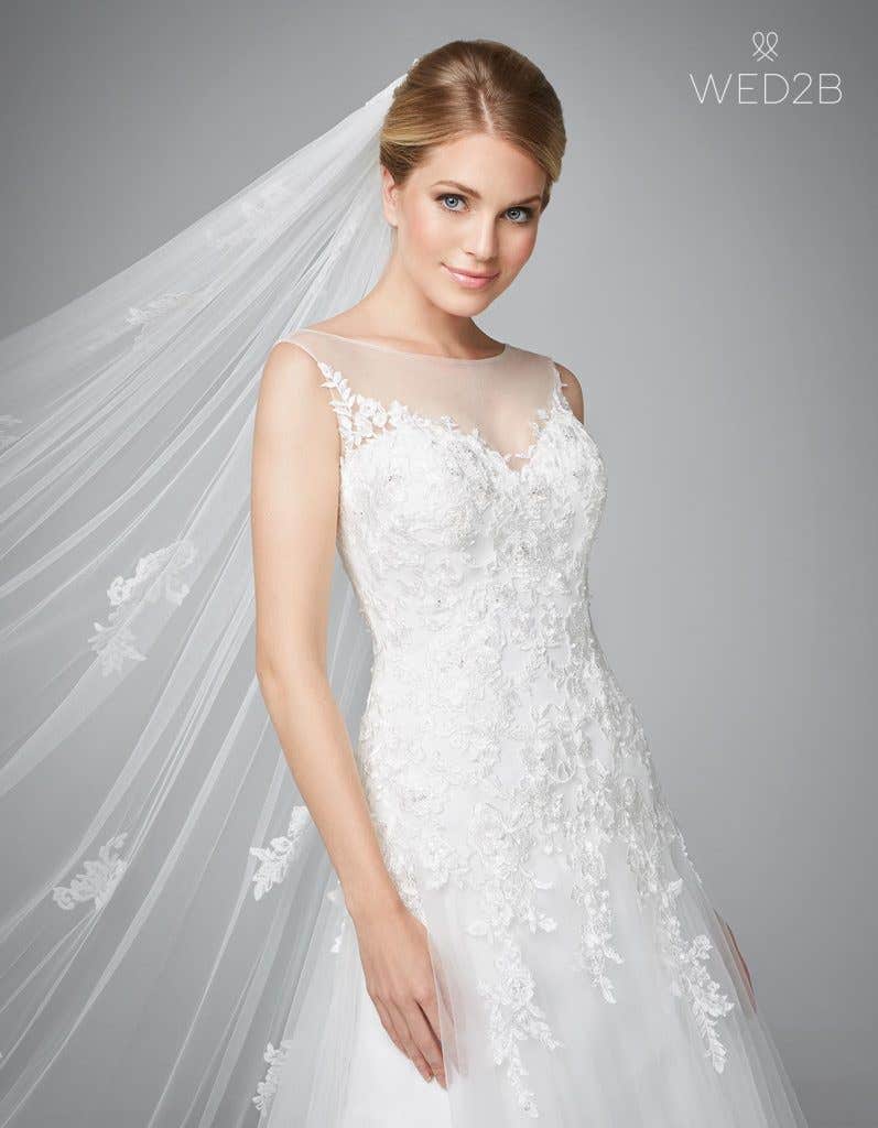 Fabulous vintage style wedding dresses from Anna Sorrano - Carlotta