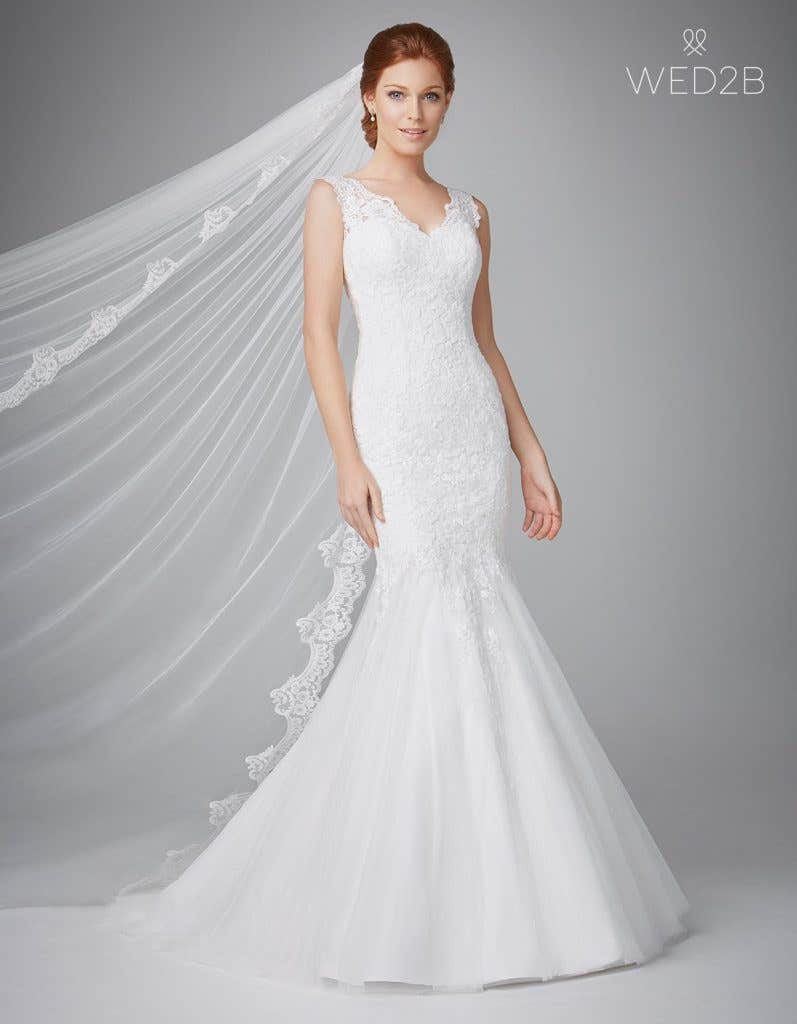 Fabulous vintage style wedding dresses from Anna Sorrano - Sierra
