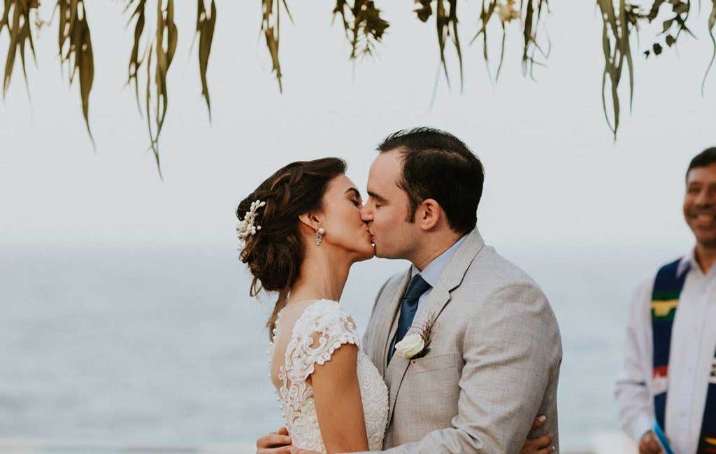 Real Weddings Liverpool: Jessica and Danny’s intimate town hall wedding - Summer