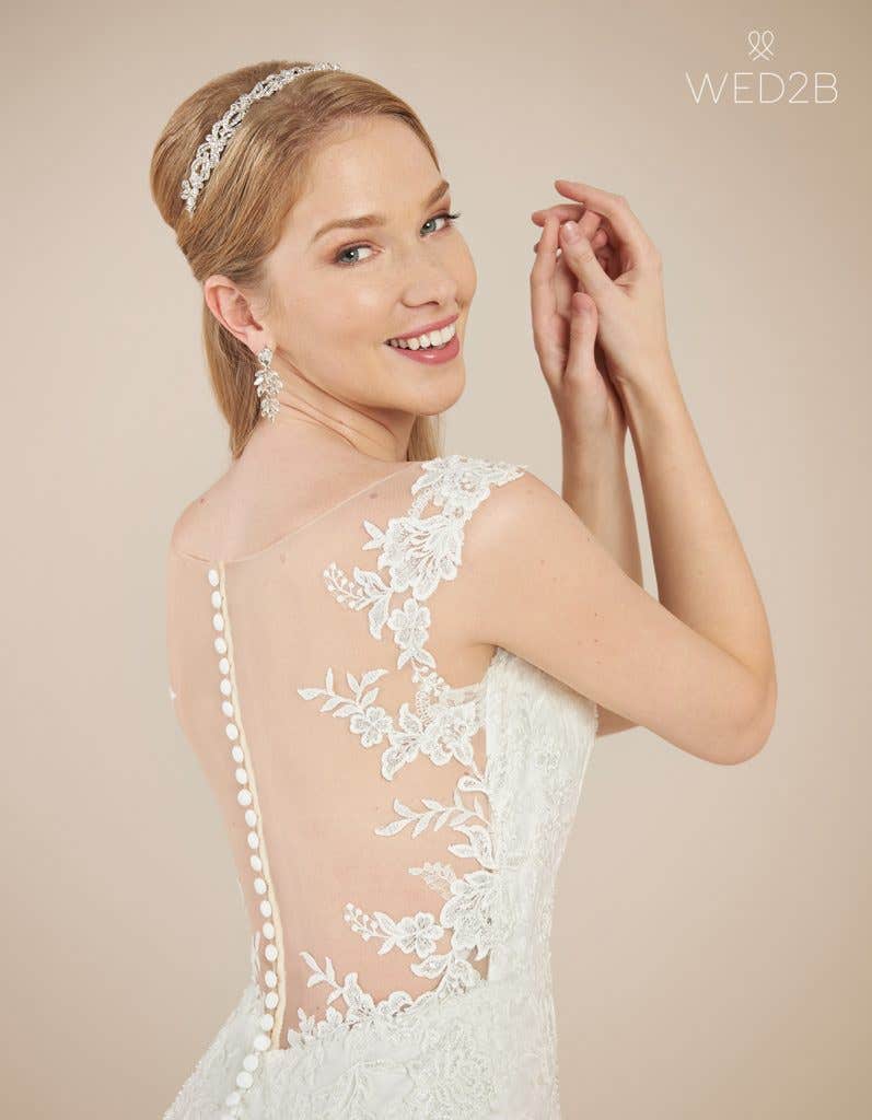 Crop back view of vintage wedding dress Flynn by Anna Sorrano