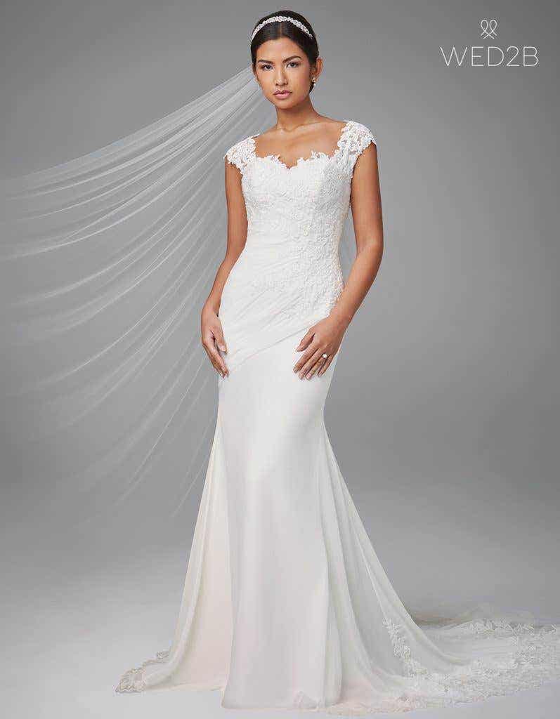 The perfect pleated wedding dress