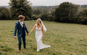 Real Weddings: Izzy and Joseph’s beautiful garden wedding