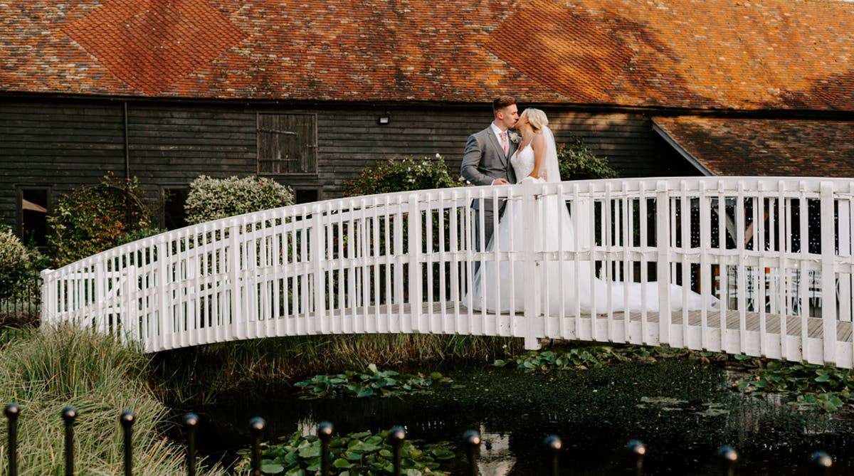 Real Weddings Ashford: Gemma and Owain’s pretty barn wedding