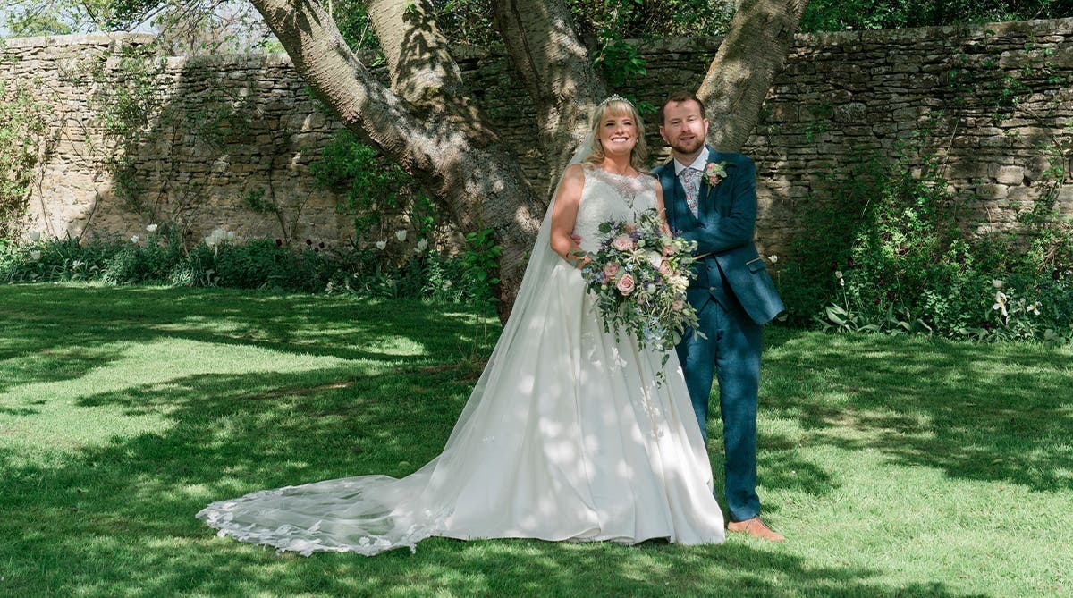 Sarah and Jos’s beautiful vintage wedding