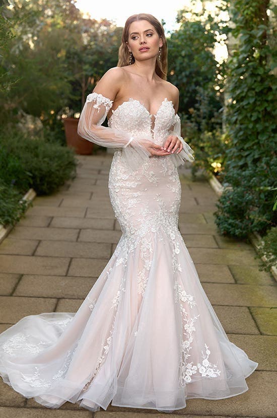 are mermaid dresses out of style Mermaid Wedding Dresses
