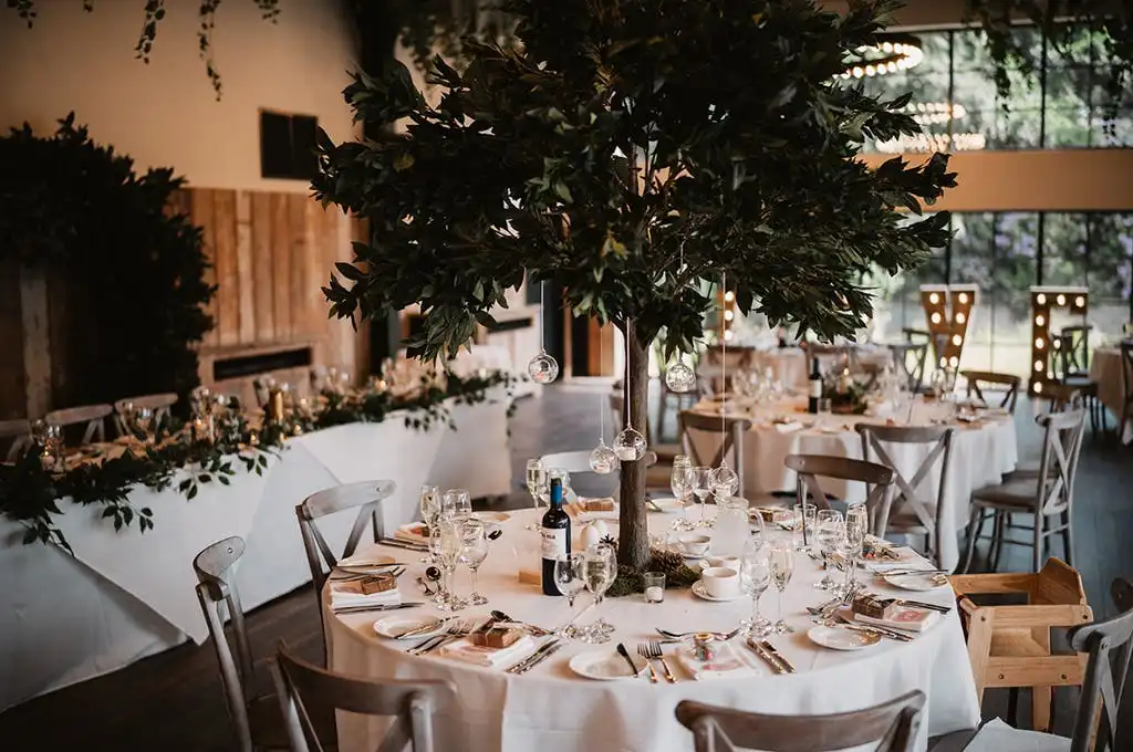 Natural wedding table setting from Chloe and Ed’s wedding