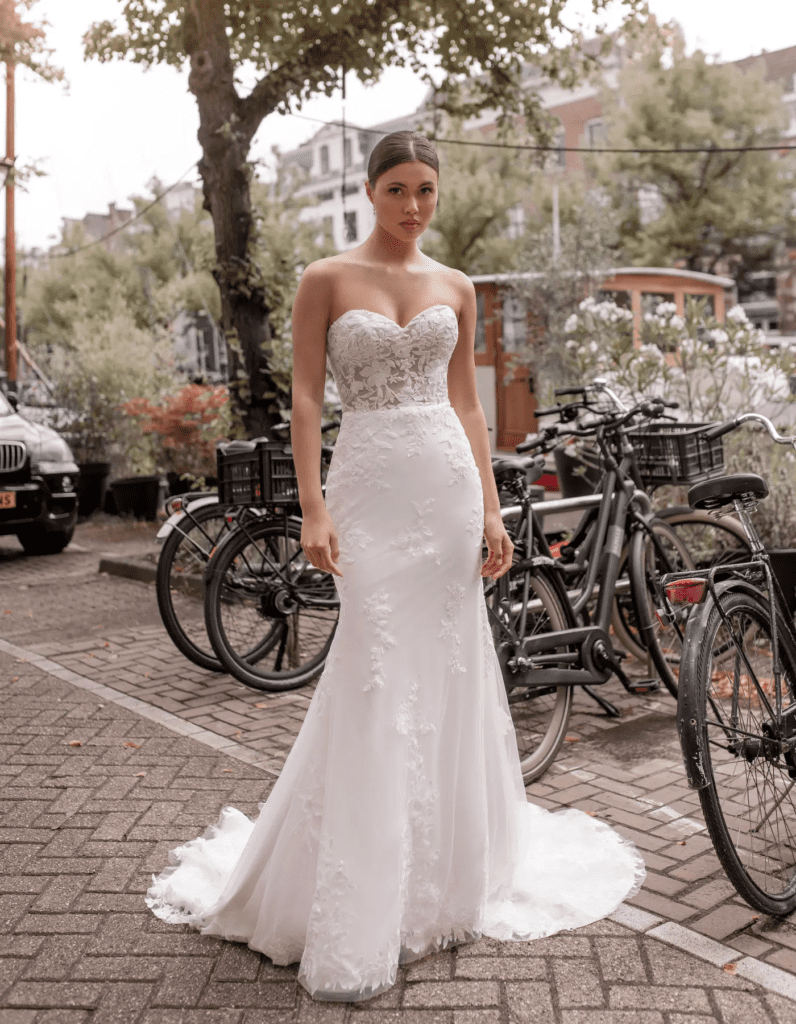 Oliver a sheath wedding dress with slim modern silhouette
