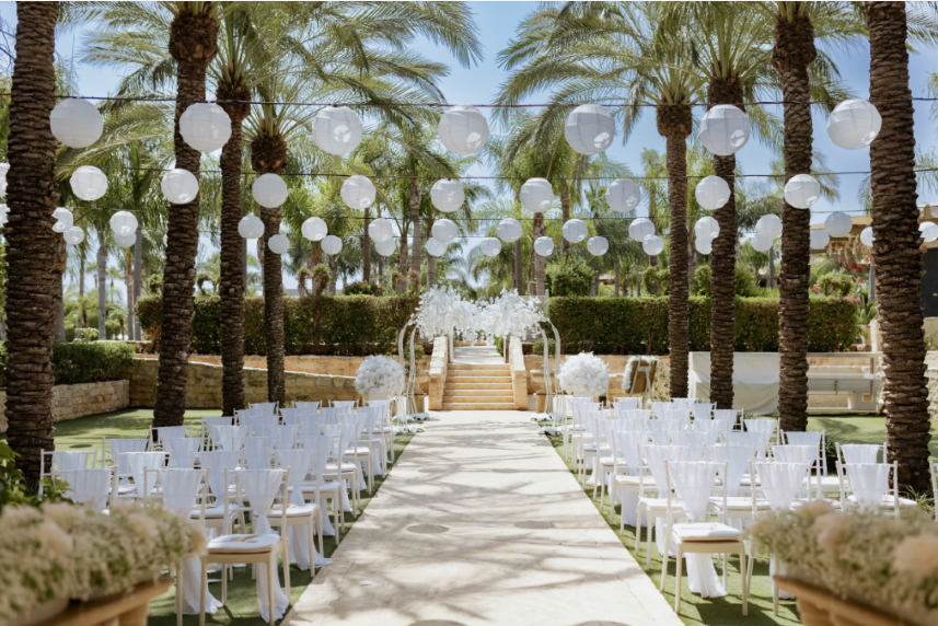 Real bride destination wedding blog hero image
