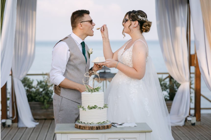 Steph in her Marissa wedding dress on Cameo Island