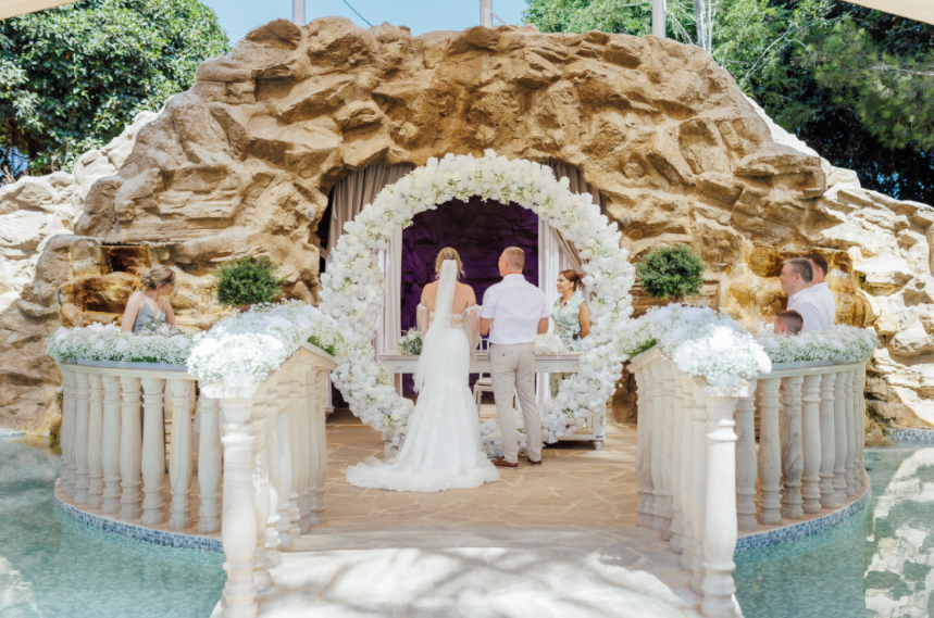Destination wedding decor and styling ideas