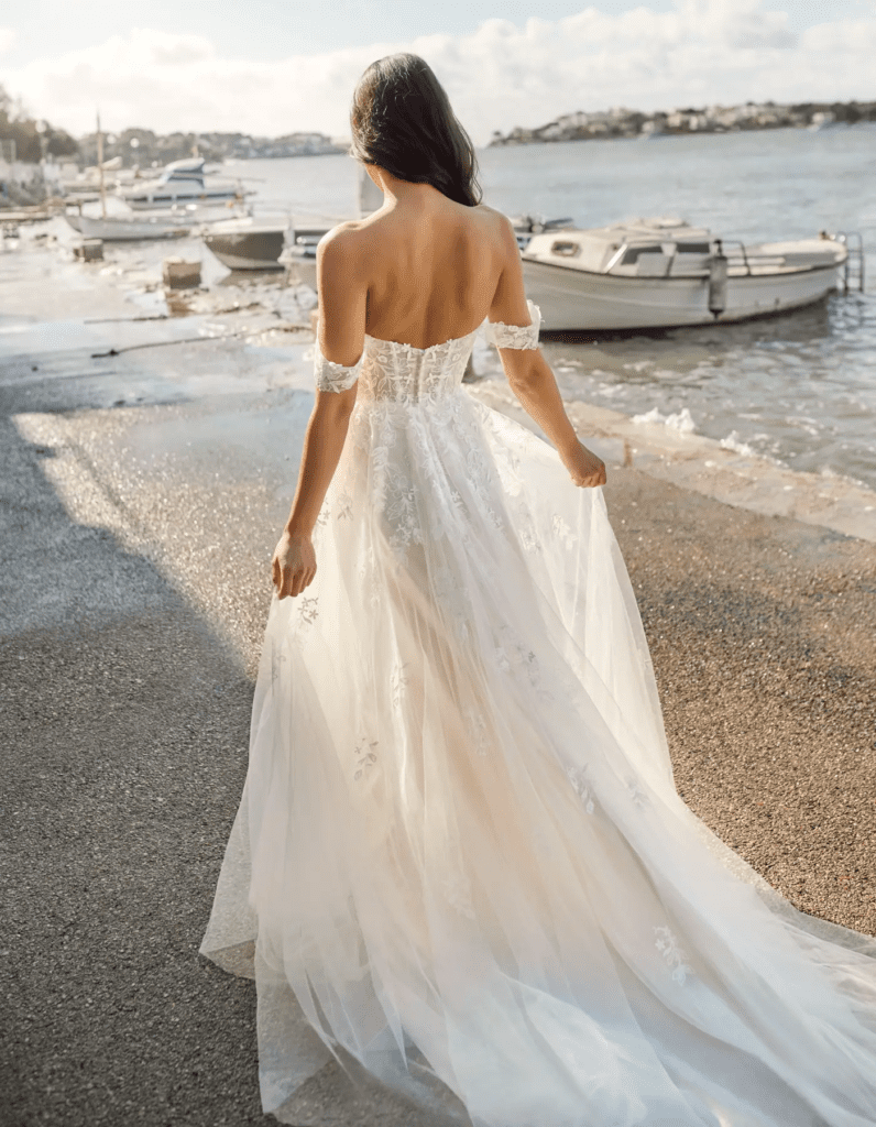 Detail of Tarnie tulle wedding dress skirt