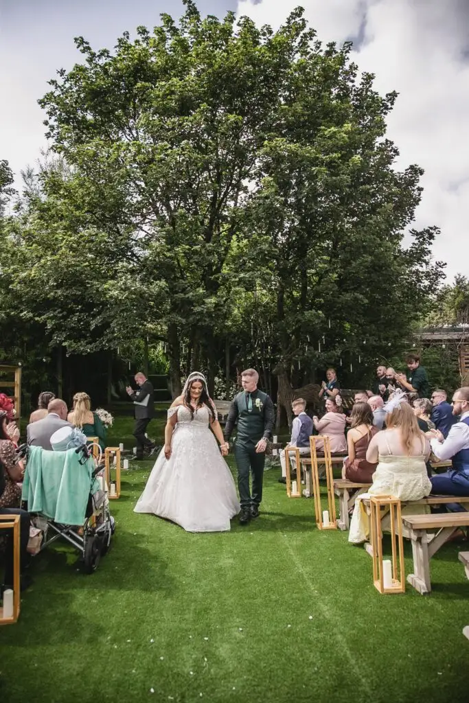 Rachel and Ryan's outdoor ceremony at Grains Bar Hotel