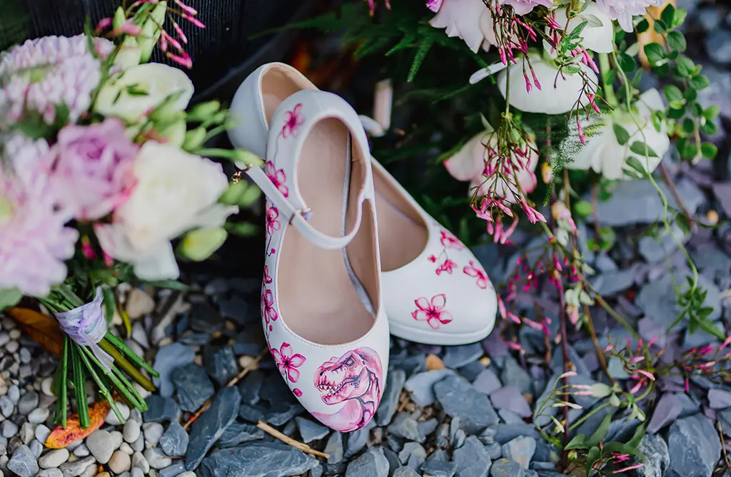 Real brides Hayley and Jonathan's bold cherry blossom wedding styling